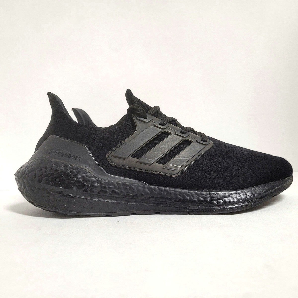 ADIDAS ZAPATILLA ADIDAS ULTRABOOST 21 11