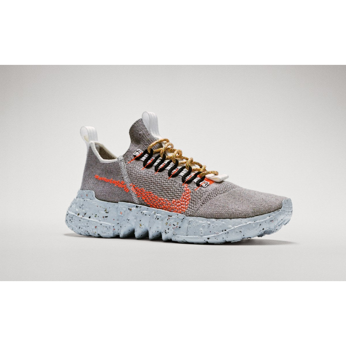 NIKE ZAPATILLA NIKE W NIKE SPACE HIPPIE 04 7,5 - foto 2