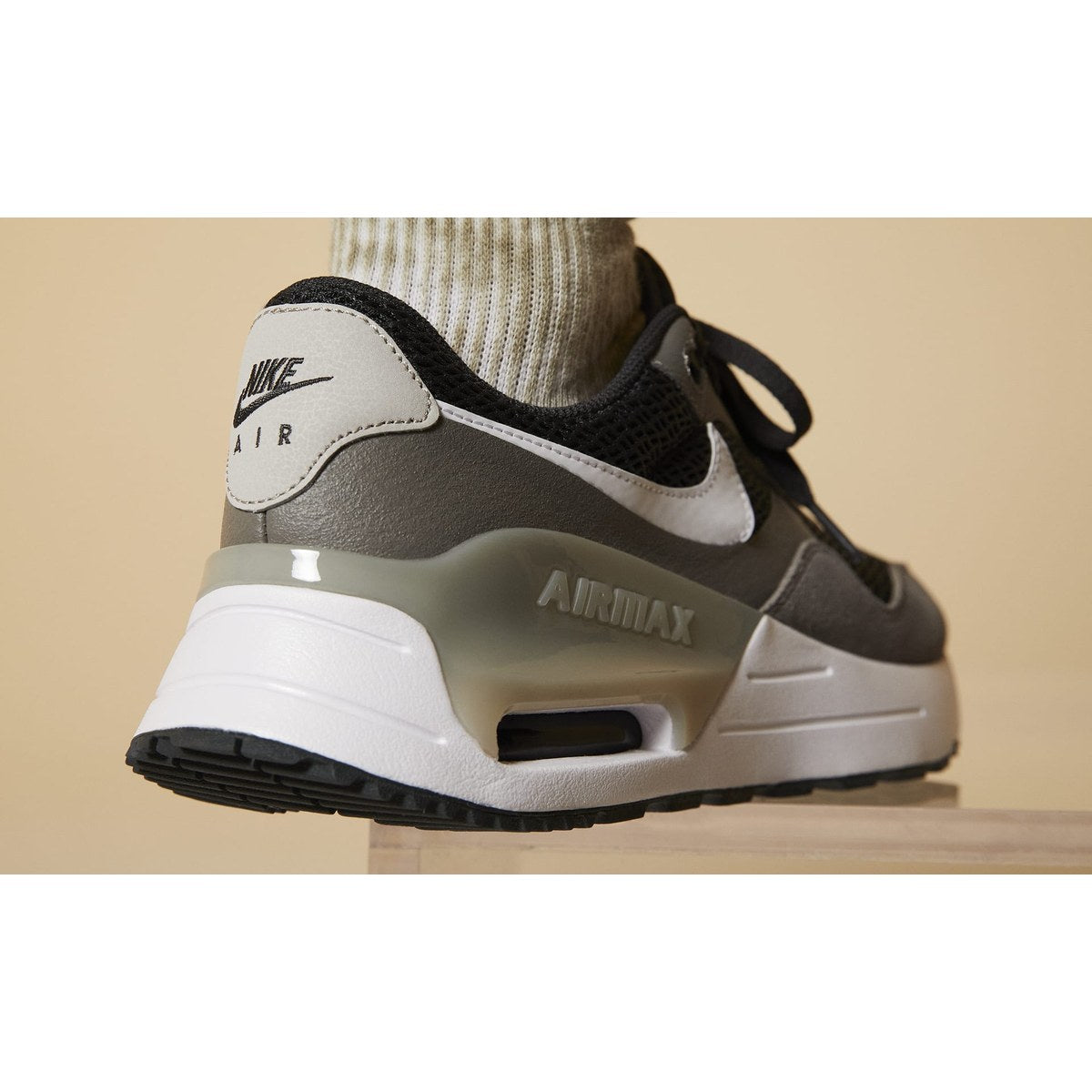 NIKE ZAPATILLA NIKE W NIKE AIR MAX SYSTM 9 - foto 2