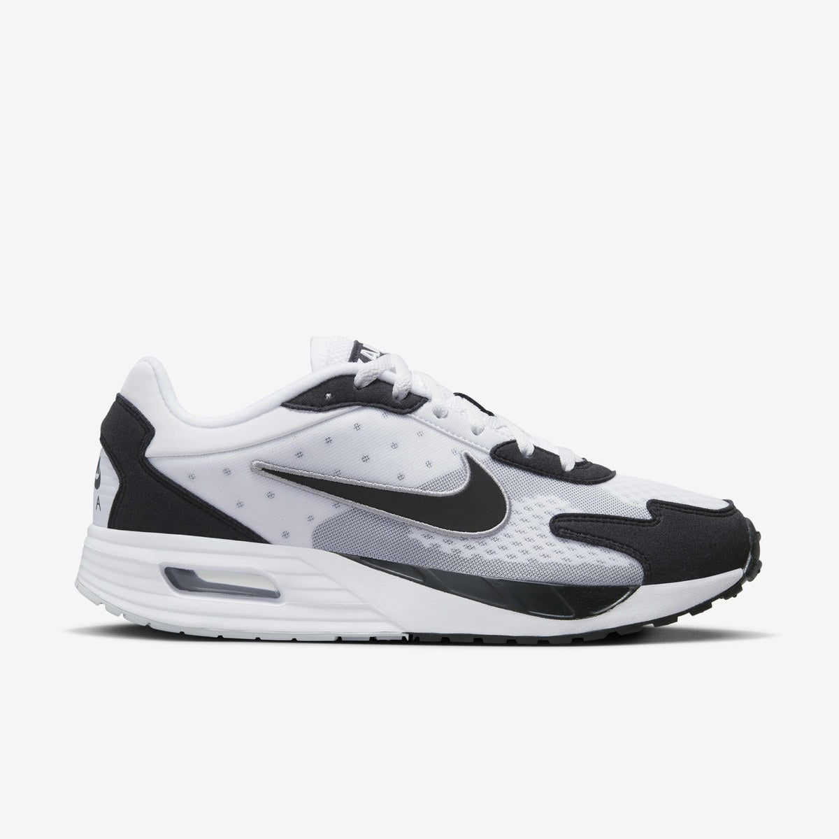 NIKE AIR MAX SOLO