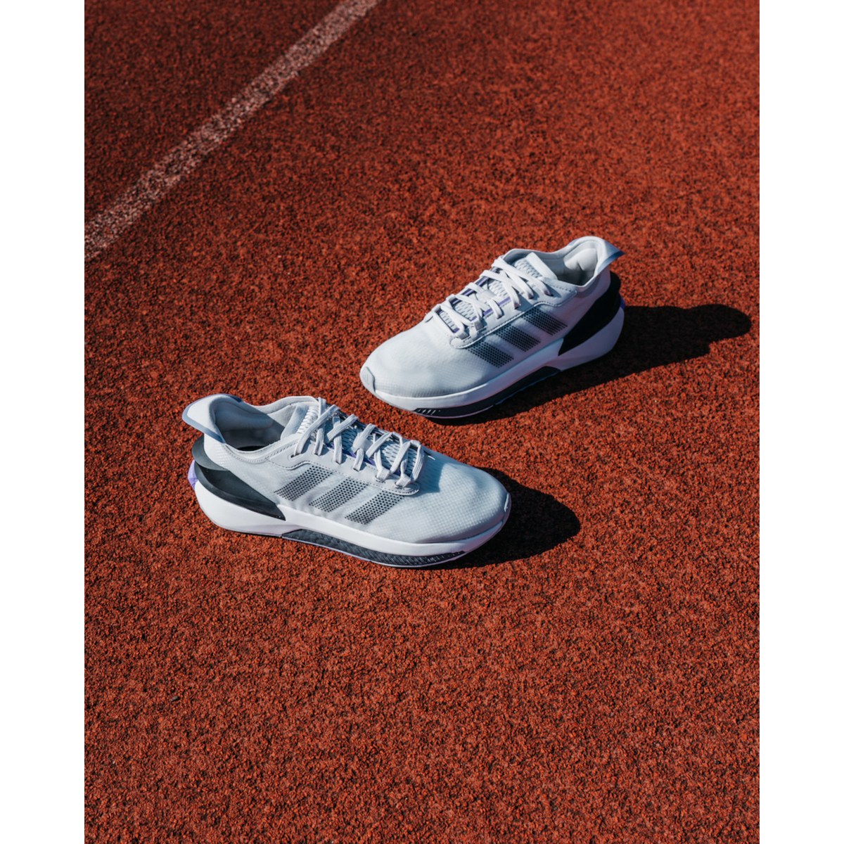 ADIDAS AVRYN - foto 3