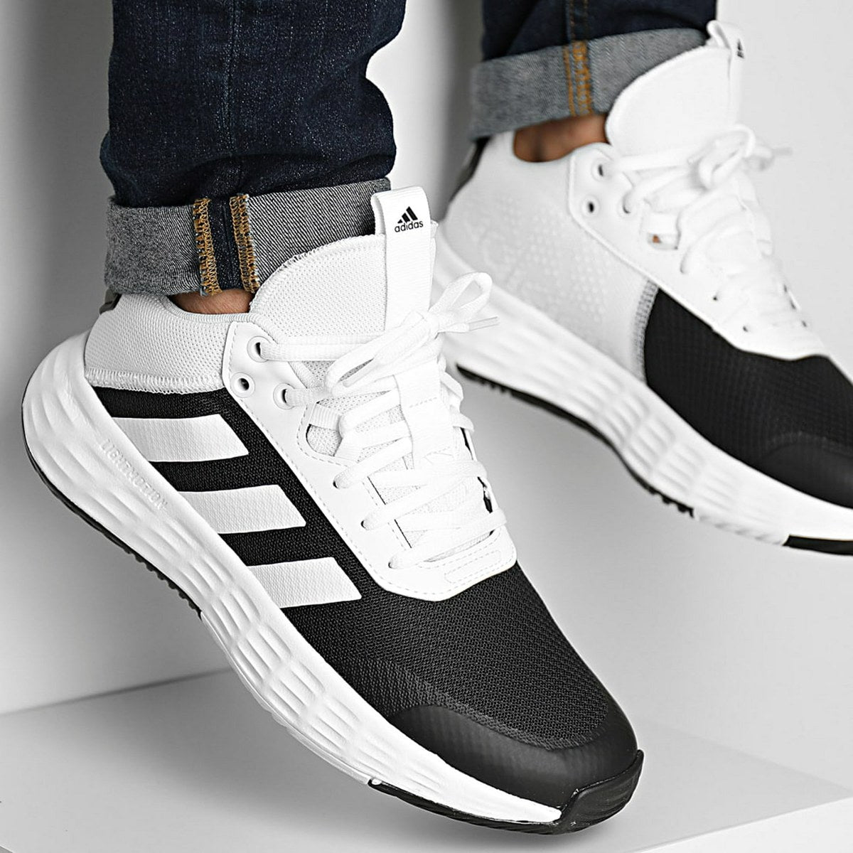 ADIDAS OWNTHEGAME 2.0 - foto 4