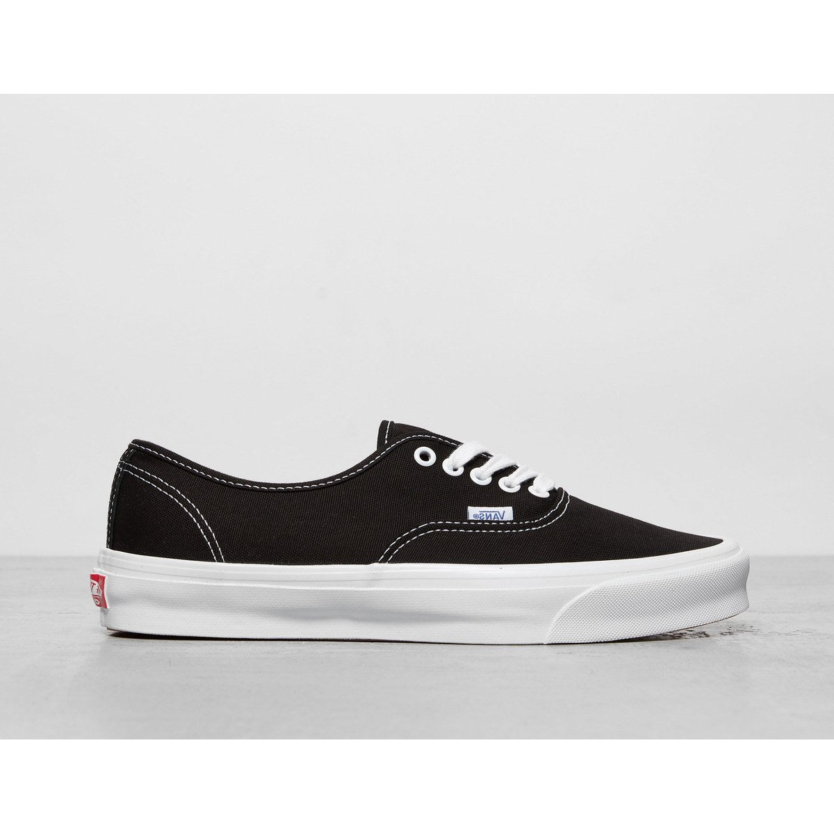 VANS ZAPATILLA VANS AUTHENTIC 9,5