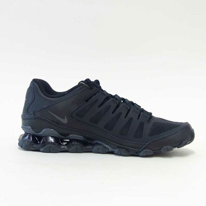 NIKE REAX 8 TR MESH