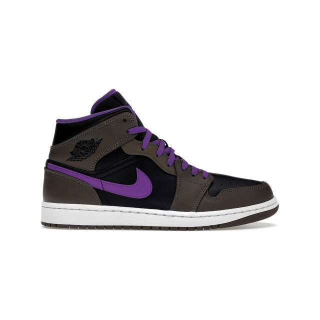 NIKE AIR JORDAN 1 MID